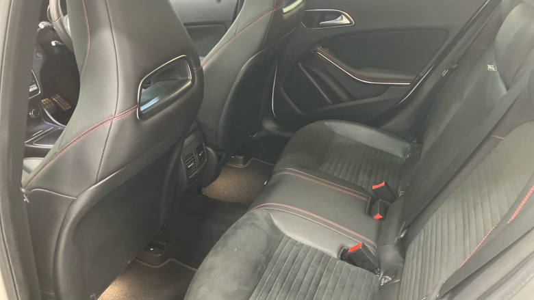 Mercedes-Benz GLA 250 4Matic AMG Line Premium Plus 5dr Auto Petrol Hatchback